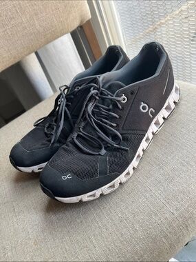 On Cloud Black Running Shoes